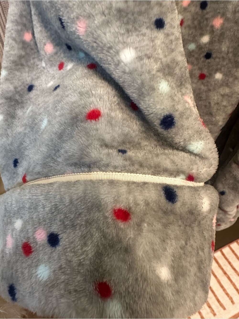 Kate Spade New York Plush Polka Dot Robe – Size L/XL - Picture 5 of 8